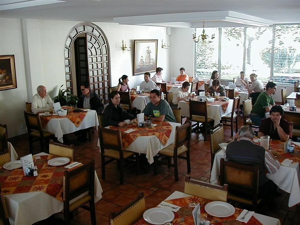 Hotel Isabel Guadalajara Restaurant foto